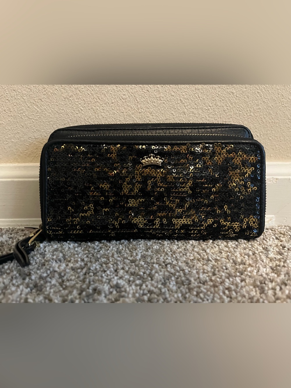 Juicy Couture Black and Gold Sequin Zip Wallet